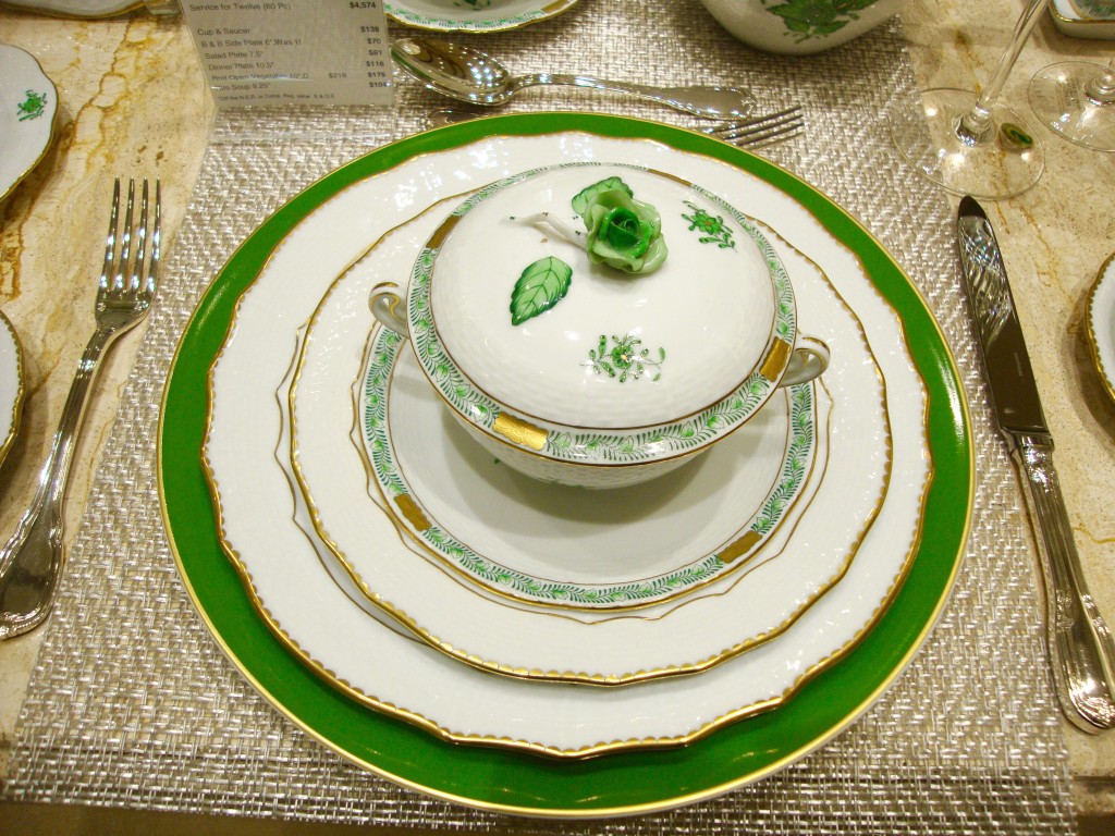 Herend Dinnerware (Green & White)